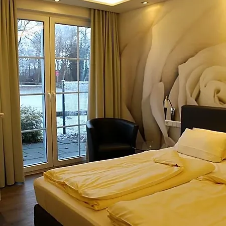 Woerpedorf 3*